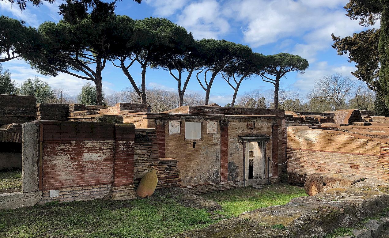Necropoli di Portus, Isola Sacra (Roma).