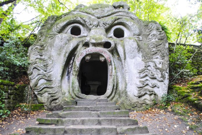 Orco nel Parco di Bomarzo, ph. Simona Servillo