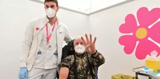 Quarta dose di vaccino anti Covid non è programmata né programmabile dalla regione Veneto: la nota ufficiale Quarta dose di vaccino anti covid solo per over 80 o persone a rischio