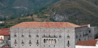 Aieta, nel borgo culla del rinascimento calabrese e… dell’amore aieta palazzo rinascimentale martirano spinelli