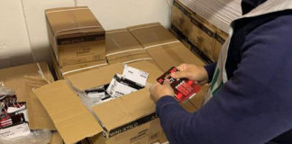 180mila batterie contraffatte prodotte in Cina sequestrate dalla Guardia di Finanza presso un ingrosso di Padova batterie contraffatte sequestro padova