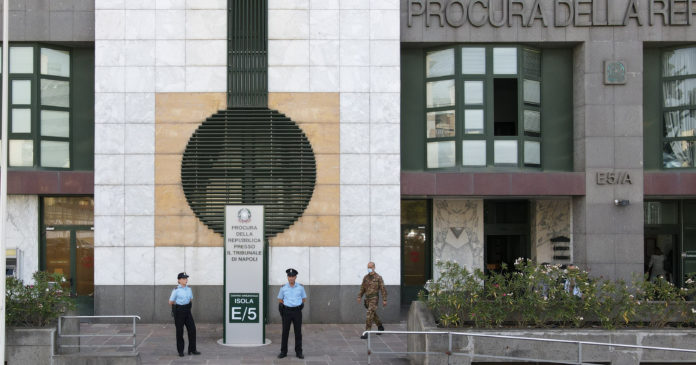 procura repubblica napoli