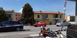 Villaverla, Polizia Locale Nordest Vicentino: tre in ospedale dopo un sinistro tra autovettura, motociclo e pedone. Il sindaco tra i soccorritori Villaverla, Polizia Locale Nordest Vicentino: tre in ospedale dopo un sinistro