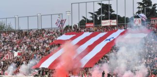 Maxischermo per Cosenza – Lr Vicenza? Raffaele Colombara (Quartieri al centro): no, solo maxi prese in giro Maxischermo saltato per Cosenza - Lr Vicenza