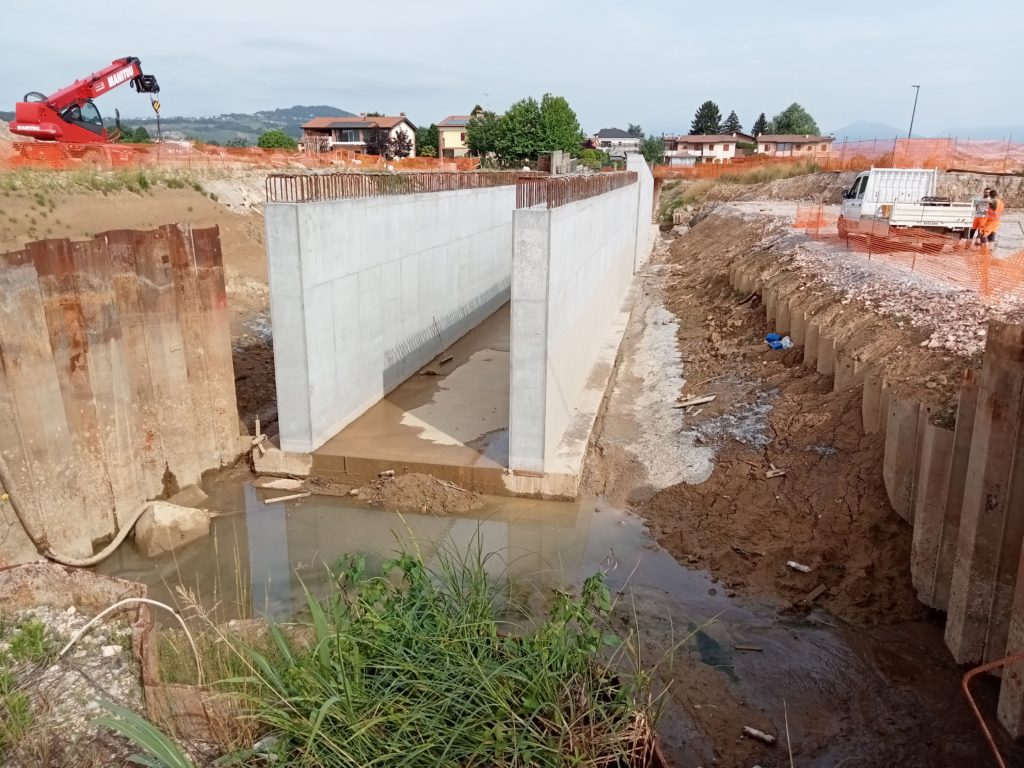 Comitato dell'Albera, sottopasso in costruzione della pista ciclabile al km 5 verso svincolo nord 