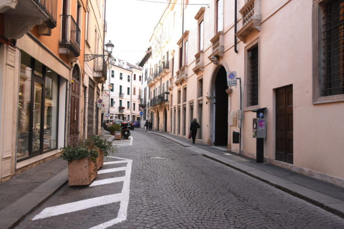 Contrà Paolo Lioy (Vicenza-Francesco Dalla Pozza-Colorfoto per ViPiù)