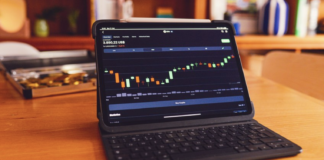 Codici: investimenti e criptovalute, scoppia il caso HyperVerse HyperVerse e investimento in criptovalute