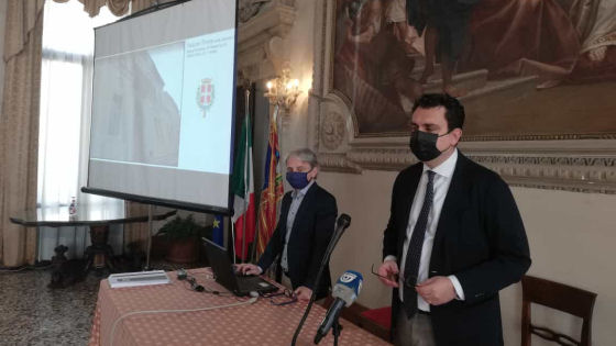 Presentazione del progetto di acquisto di Palazzo Thiene da parte del sindaco Francesco Rucco con assessore al bilancio Zocca