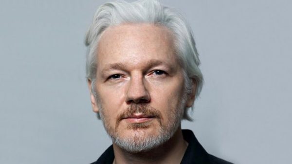 Julian Assange libertà di stampa