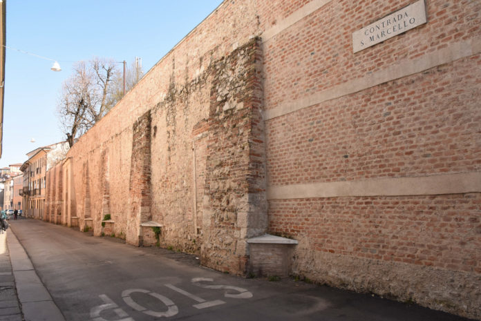 Contrada San Marcello (Vicenza-Francesco Dalla Pozza-Colorfoto per ViPiù)