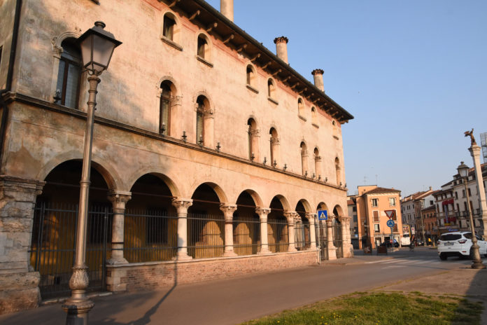 Contrada Torretti o via Torretti (Vicenza-Toniolo Ilaria-Colorfoto per Vipiù)