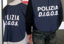 Padova, scritte anarchiche contro la polizia: tre indagati. Perquisite abitazioni anarchici blitz antiterrorismo Padova anarchici