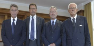 Processo d’appello BPVi 24 giugno: collimano dichiarazioni vice dg Marin e Giustini. Vice pres. Monorchio e Breganze: “baciate erano nascoste” Processo d'appello BPVi: da sinistra Marino Breganze, Samuele Sorato, Gianno Zonin (presidente) e Andrea Monorchio (vice) - foto di archivio