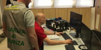 Software illegali, Guardia di Finanza: 18 denunce, sequestrati 110 programmi, sanzioni ad aziende e professionisti per 14 milioni Software illegali, offensiva Guardia di Finanza