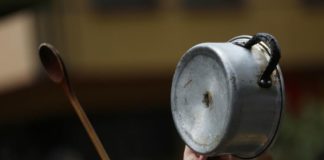 Anche a Vicenza arriva la “Protesta delle Pentole vuote” contro il Caro Vita pentole vuote