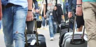 Attacco hacker contro Booking, rubati dati su prenotazioni: scatta avviso agli utenti