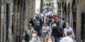 Covid Italia 3/9: 17.668 casi, 48 morti (-43), 152.452 tamponi, positivi 11.6% (-0.4%), 188 (-7) in area intensiva, 4.630 in medica (-189) Contagi covid