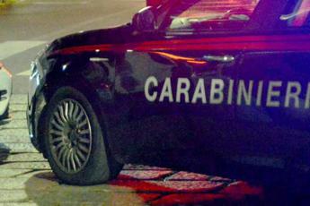 Lite in strada a Frosinone, accoltellato 17enne: è in prognosi riservata