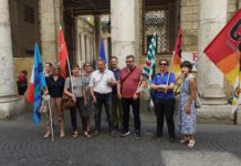 Cub Pubblico impiego, protesta davanti a Palazzo Trissino Protesta Cub Pubblico impiego Vicenza