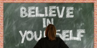 Epidemia di insicurezza e di bassa autostima: non sentirsi all’altezza!