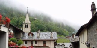 Etroubles e Saint-Rhémy-en-Bosses, i paesi dell’ospitalità in Valle d’Aosta: la Via Francigena destinazione Roma, la 2ª tappa dal nord etroubles