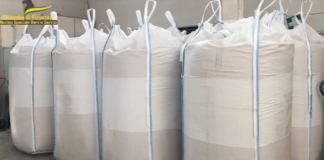 Pellet contraffatto, Gdf sequestra oltre 5 mila tonnellate: 52 persone denunciate pellet contraffatto guardia di finanza