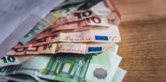 Codici: esposto in Procura sull’arresto della cancelliera dell’Antimafia per usura