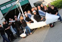 Magni Gyro in volo con le pallavoliste di Ipag Sorelle Ramonda – Unione Volley Montecchio Maggiore Magni Gyro