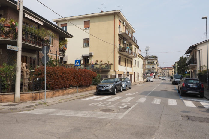 Via Alessandro Volta, già via Emanuele Filiberto (Vicenza-Francesco Dalla Pozza-Colorfoto per ViPiù)