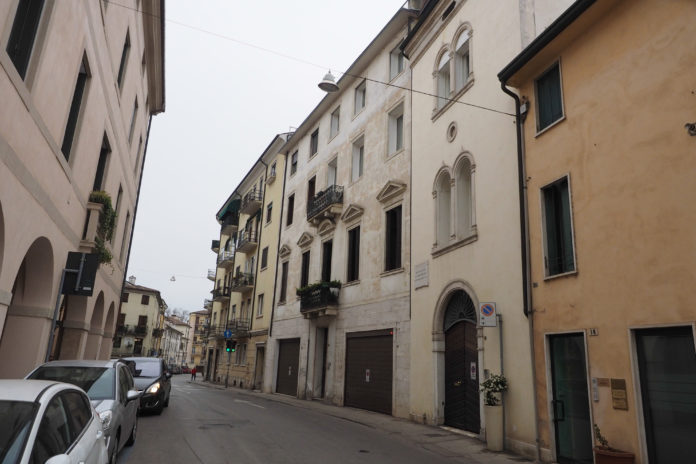 Via Antonio Chinotto (Vicenza-Francesco Dalla Pozza-Colorfoto per ViPiù)