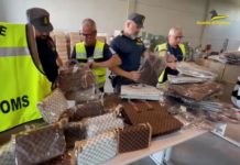 Venezia e provincia: attività antiabusivismo, anticontraffazione, sicurezza prodotti e sequestri della Guardia di Finanza prodotti contraffatti