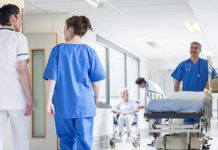 Sanità, dalla Svizzera 5800 euro di stipendio ai infermieri italiani: allarme Nursing Up infermieri