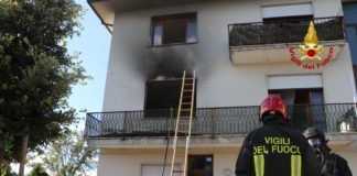 Camisano Vicentino, appartamento in fiamme: nessun ferito incendio appartamento Camisano Vicentino vigili del fuoco