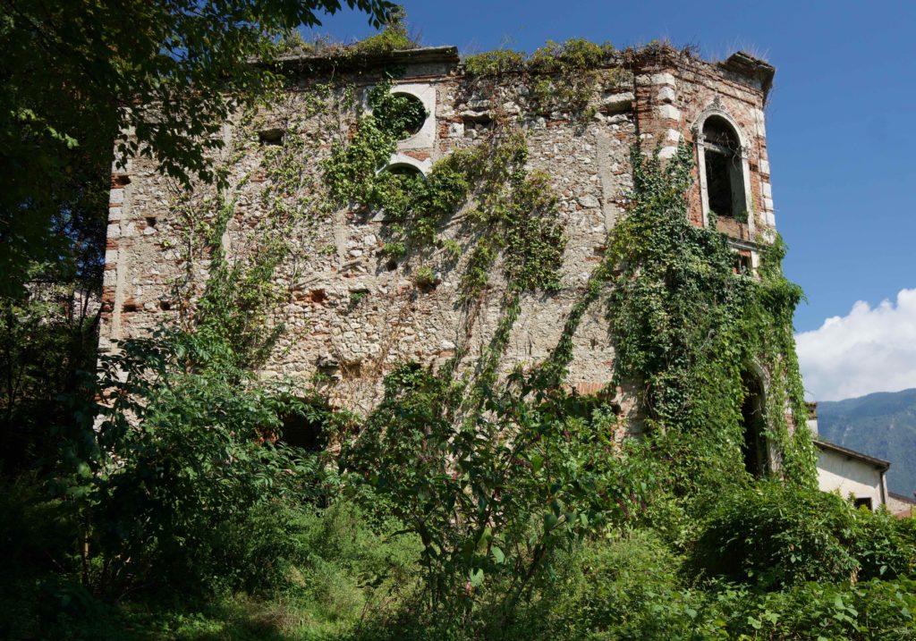 Villa Fraccaroli, Casa degli spiriti a Piovene 3 (foto di Luigi Jodice per ViPiu.it)