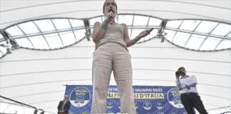 Le radici, le leggi, quello che siamo e Giorgia Meloni: l’unica tradizione immutabile è la carbonara senza panna Giorgia Meloni (foto da Micromega)