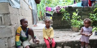 Adozioni, Alessandra Moretti: «Con intervento Farnesina ce l’abbiamo fatta, 10 bambini salvati dall’inferno di Haiti, uno arriva a Vicenza» bambini di haiti bloccati ad azione