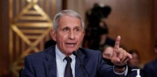Il virologo Anthony Fauci: “Ancora penso che qualcuno possa uccidermi”