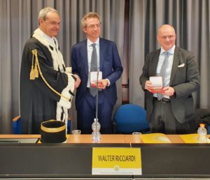 L'allora Rettore Betta con il ministro Manfredi e Walter Ricciardi, ex docente dell'ateneo; all'inaugurazione dell'anno accademico di febbraio 2020