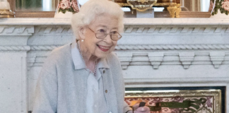 Regina Elisabetta, cordoglio del presidente del Veneto Zaia: “Ci lascia l’ultima testimone del XX secolo, a giugno aveva celebrato i 70 anni di regno” Regina Elisabetta II, una delle sue ultime immagini