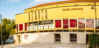 Lonigo, l’amministrazione inaugura il Teatrino all’Aperto. Giacomello: “Nuova agorà” loniogo teatrino aperto