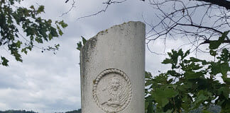 7 ottobre 1513: durante la guerra della Lega di Cambrai ci fu anche la battaglia di Motta di Costabissara detta anche di Vicenza Cippo commemorativo della battaglia della Motta di Costabissara (Vi)