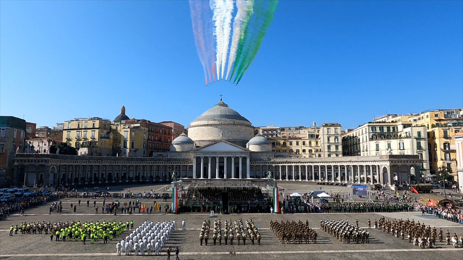 Gli alpini celebrano il 150° anniversario a Napoli