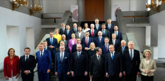 I leader europei a Praga hanno parlato soprattutto di energia. Accuse reciproche tra Francia e Germania Leader europei Praga meeting Energia