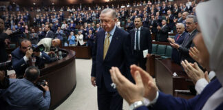 La Turchia prevede la reclusione per quella che ritiene diffusione di “notizie false” Recep Tayyip Erdogan notizie false turchia