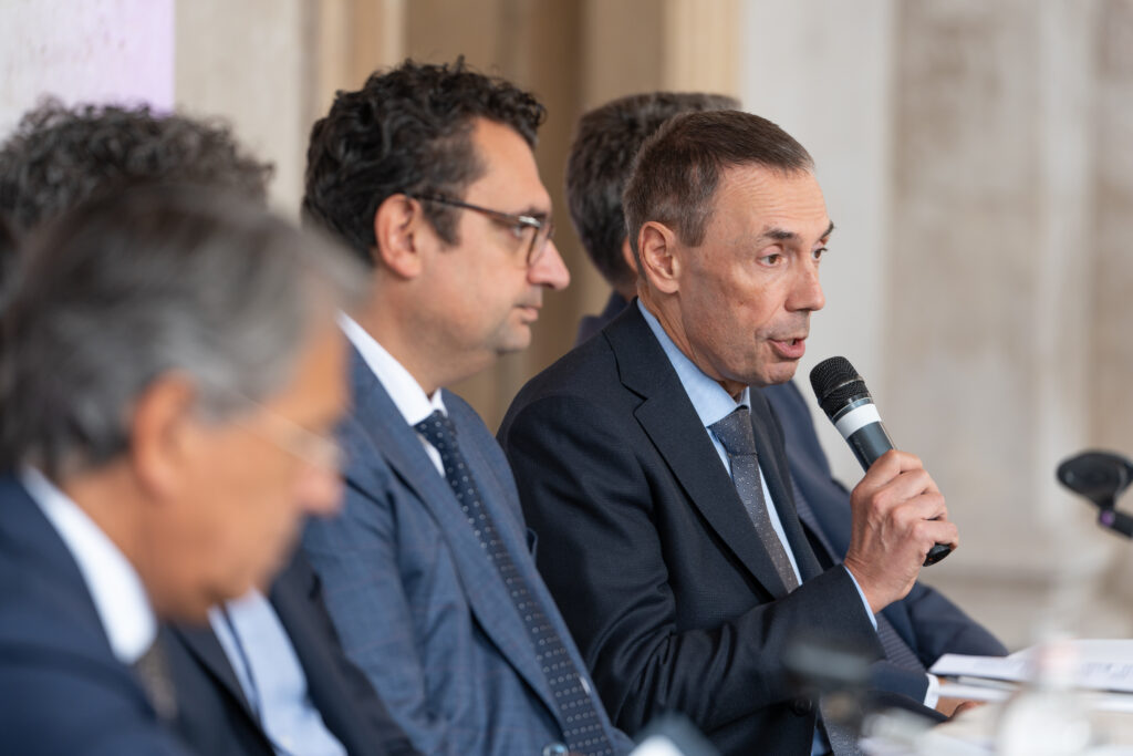 Stefano Quaglino, consigliere delegato Agsm Aim, accanto a Francesco Rucco, sindaco di Vicenza