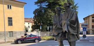 Schio, in giro con uno sfollagente di 45 centimetri: denunciato dai carabinieri uno straniero di 34 anni carabinieri schio sfollagente
