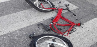 Due morti e due feriti in un incidente stradale nel Veneziano. Grave un 12 enne che passava in bicicletta due morti
