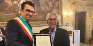 Ciclismo, il campione del mondo Marino Basso premiato dal sindaco Rucco