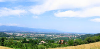 Caporalato a Isola Vicentina, multe ed espulsioni in azienda tessile: operai sfruttati in ambienti angusti caporalato a isola vicentina