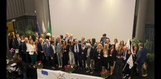 Quarto Congresso nazionale di Meritocrazia Italia a Roma: video totali e spunti degli interventi dei numerosi relatori “top” intervenuti Campagna adesioni: Meritocrazia Italia, la sua gente